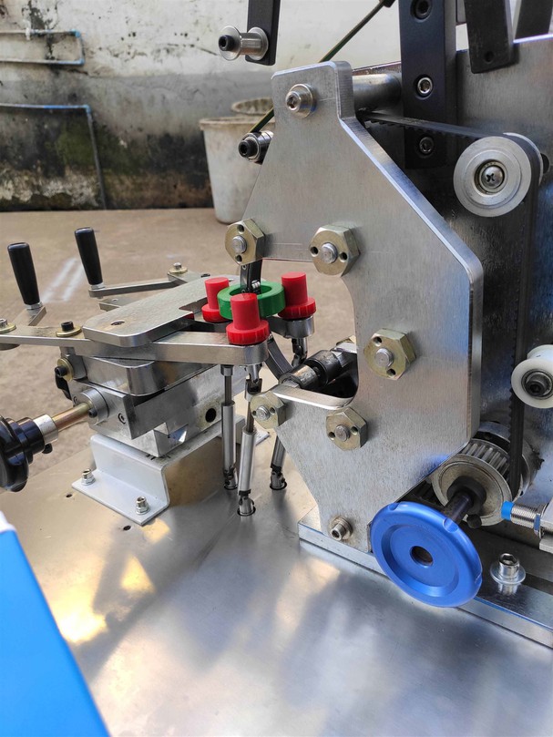 Belt type Transformer Taping Machine1jpg Belt type Transformer Taping Machine1jpg